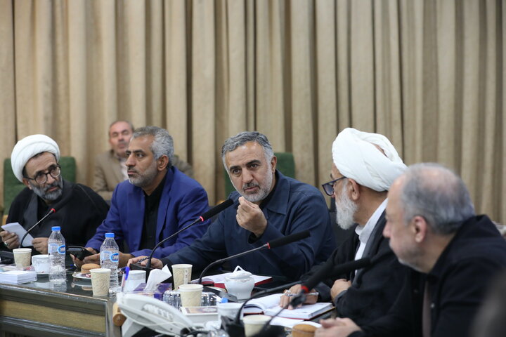 نشست مجمع نمایندگان استان تهران با شهرداران حوزه انتخابیه ری، شمیرانات، اسلامشهر و پردیس