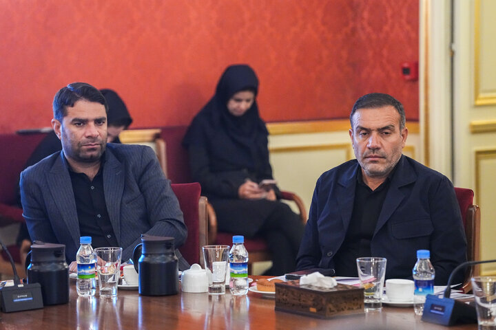 نشست اعضای کمیسیون شوراهای مجلس با وزیر میراث فرهنگی و گردشگری