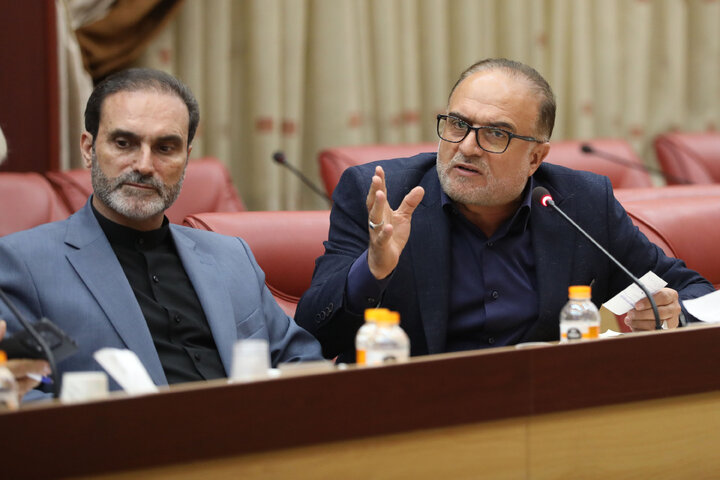 نشست کمیسیون اصل نود مجلس با وزیر علوم، تحقیقات و فناوری