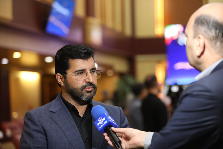 نشست کمیسیون اصل نود مجلس با وزیر علوم، تحقیقات و فناوری