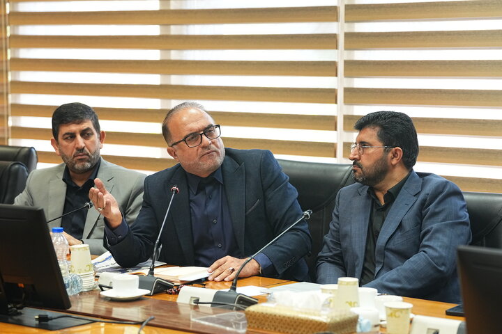 نشست مشترک کمیسیون اصل 90 با وزیر آموزش و پرورش
