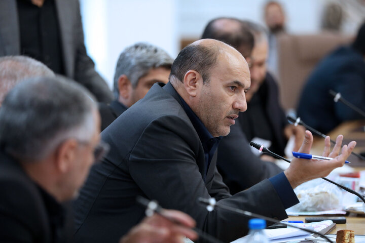 نشست کمیسیون عمران با وزیر راه شهر سازی