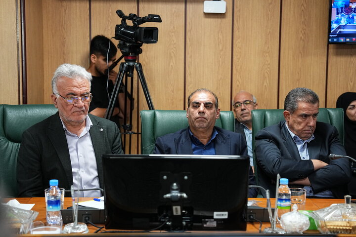 نشست مشترک کمیسیون بهداشت مجلس با مدیران نظام سلامت کشور