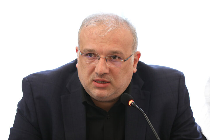 نشست مشترک کمیسیون اقتصادی مجلس با وزیر امور اقتصادی و مدیران عامل بانک ها