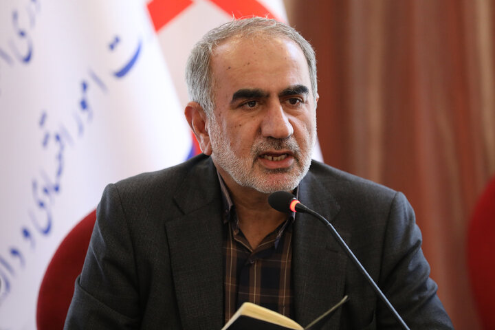 نشست مشترک کمیسیون اقتصادی مجلس با وزیر امور اقتصادی و مدیران عامل بانک ها