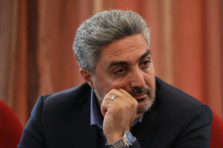 نشست مشترک کمیسیون اقتصادی مجلس با وزیر امور اقتصادی و مدیران عامل بانک ها