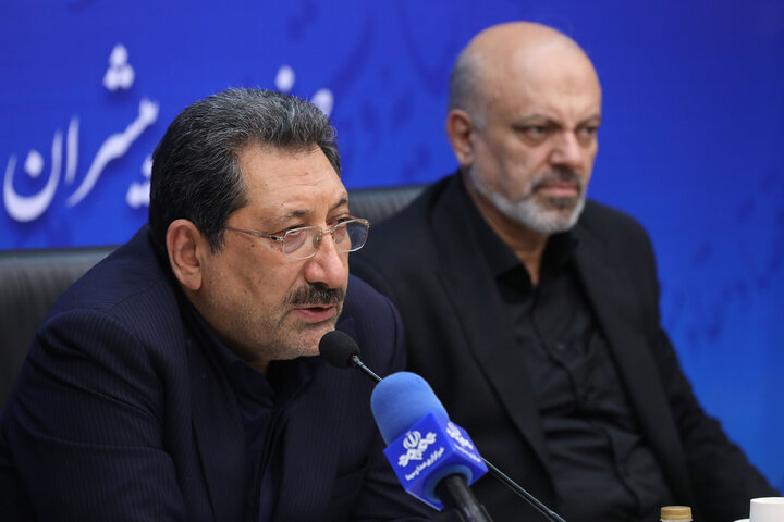 نشست کمیسیون آموزش با وزیر صنعت، معدن و تجارت