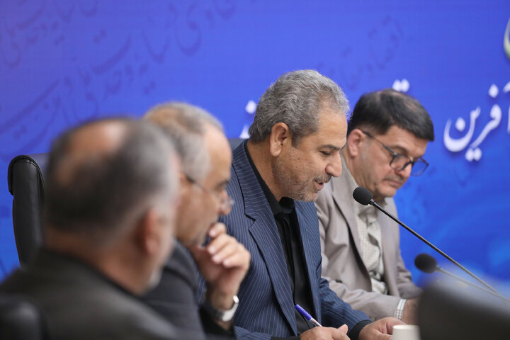نشست کمیسیون آموزش با وزیر صنعت، معدن و تجارت