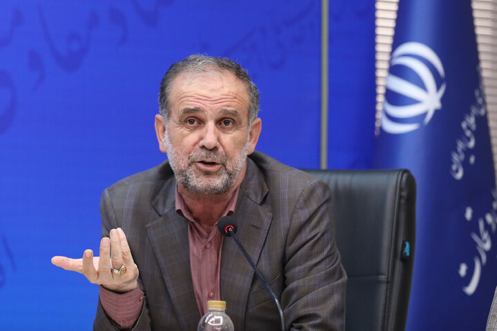نشست کمیسیون آموزش با وزیر صنعت، معدن و تجارت