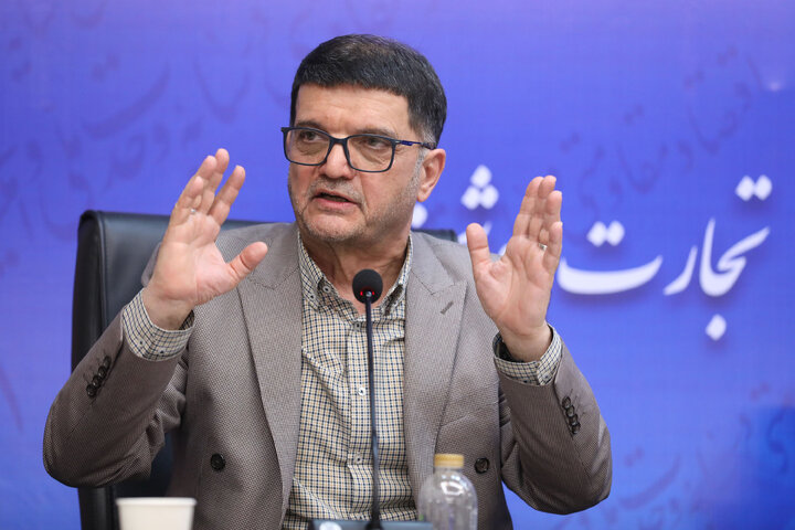 نشست کمیسیون آموزش با وزیر صنعت، معدن و تجارت
