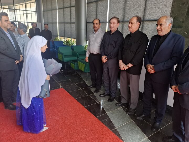 حاجی بابایی وارد فرودگاه بین المللی خلیج فارس عسلویه شد