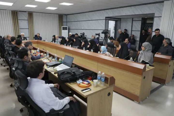 نشست هم‌اندیشی «آینده خیابان، امتداد بعثت مردم ایران»
