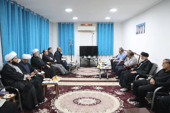 برگزاری نشست پیگیری مسائل ‌و مشکلات شهرستان دشتی با حضور حاجی بابایی نایب رییس مجلس