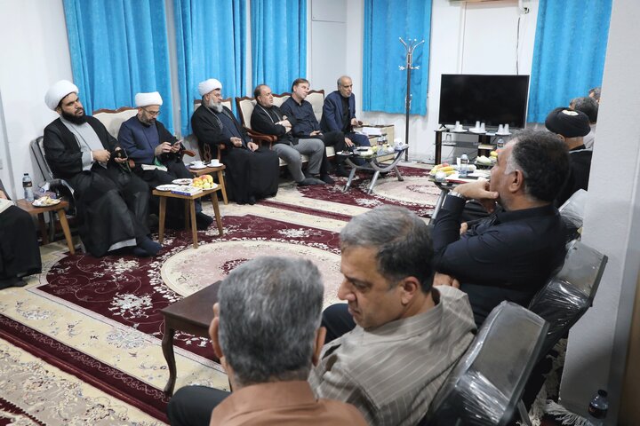 برگزاری نشست پیگیری مسائل ‌و مشکلات شهرستان دشتی با حضور حاجی بابایی نایب رییس مجلس