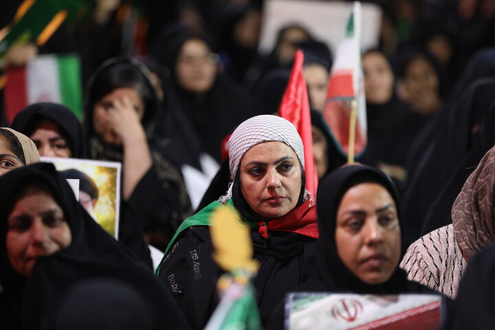 حضور حاجی بابایی در مراسم یادواره شهدای نماینده استان بوشهر در مجلس شورای اسلامی در واقعه هفتم تیر