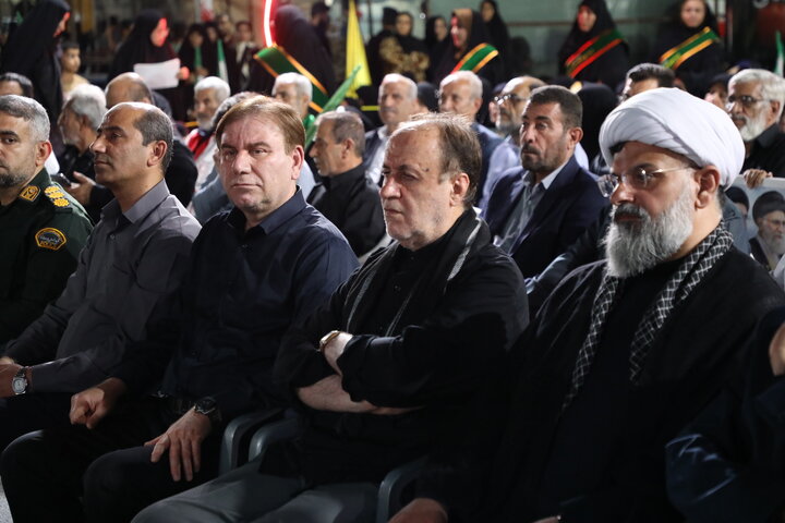حضور حاجی بابایی در مراسم یادواره شهدای نماینده استان بوشهر در مجلس شورای اسلامی در واقعه هفتم تیر