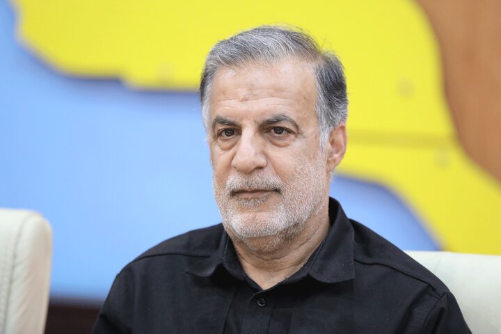 حضور حاجی بابایی در نشست شورای برنامه ریزی و توسعه استان بوشهر