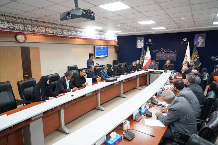 نشست مشترک کمیسیون برنامه و بودجه با رییس سازمان راهداری