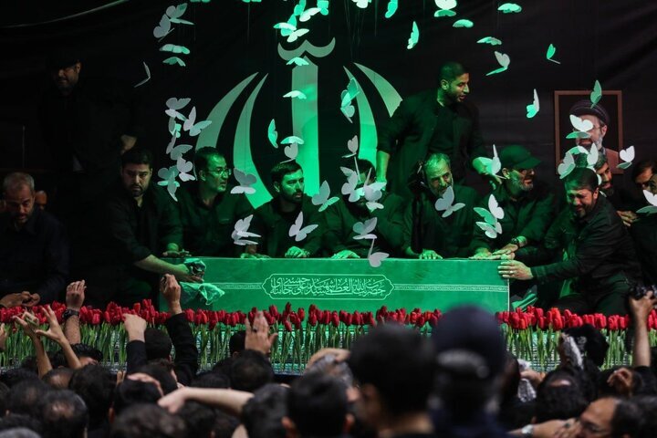 مراسم وداع با پیکر رهبر شهید انقلاب و آخرین دیدار با خانواده‌های شهدا