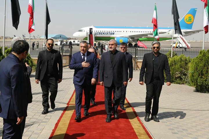 ورود رئیس مجلس ازبكستان به تهران