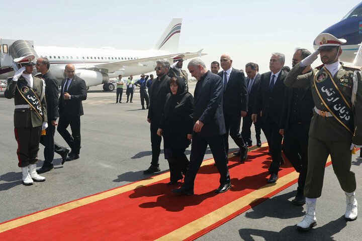 ورود رئیس مجلس آذربایجان به تهران