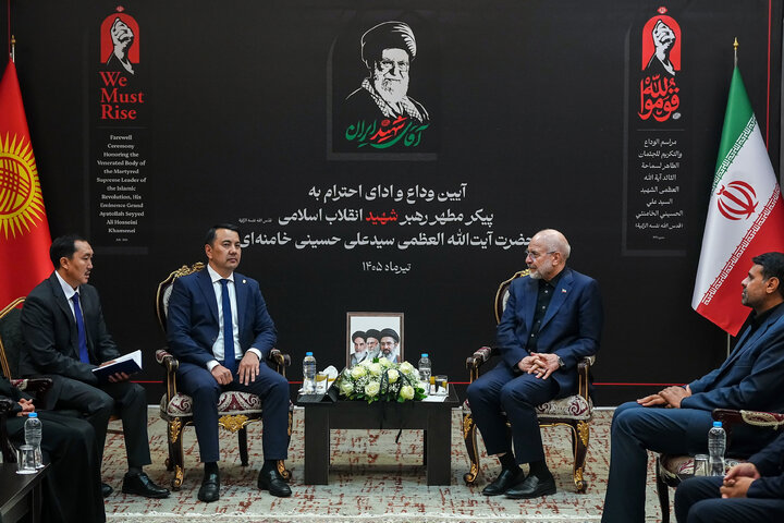دیدار رئیس مجلس قرقیزستان با دکتر قالیباف