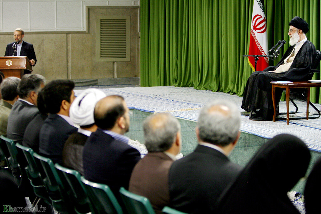 سیر تحول نقشه راه رهبر شهید برای مسئولیت الهی نمایندگی؛ از «قانون‌گذاری برای مصالح ملی» تا «پاسخگویی مجلس»