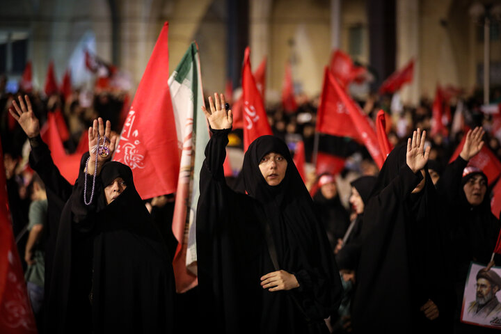 مراسم وداع با پیکر مطهر رهبر شهید انقلاب