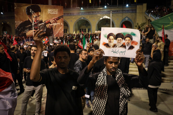 مراسم وداع با پیکر مطهر رهبر شهید انقلاب