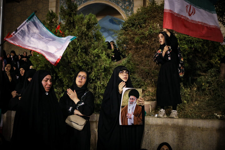 مراسم وداع با پیکر مطهر رهبر شهید انقلاب