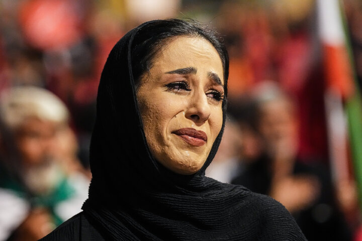 مراسم وداع با پیکر رهبر شهید انقلاب در مصلی تهران