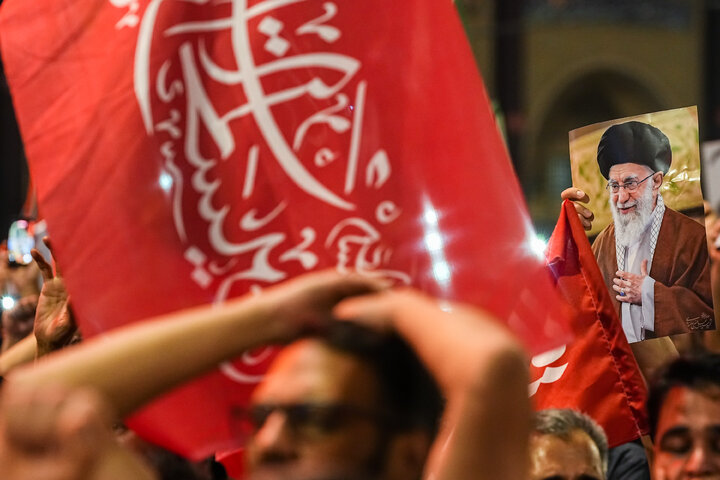 مراسم وداع با پیکر رهبر شهید انقلاب در مصلی تهران