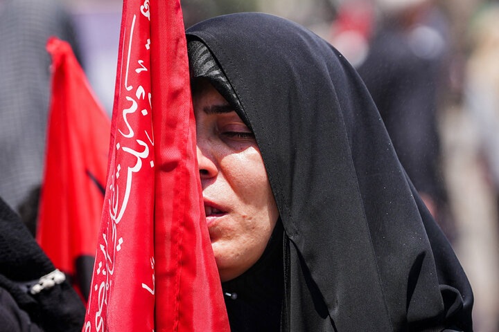 مراسم وداع با پیکر رهبر شهید انقلاب در مصلی تهران