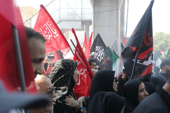 تشییع پیکر مطهر رهبر شهید انقلاب با حضور اقشار مختلف تهران