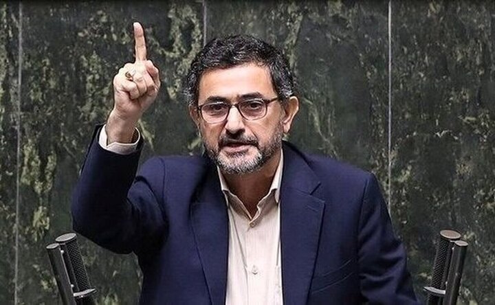مردم ایران برای قصاص ترامپ فاسد به‌پا خاسته‌اند