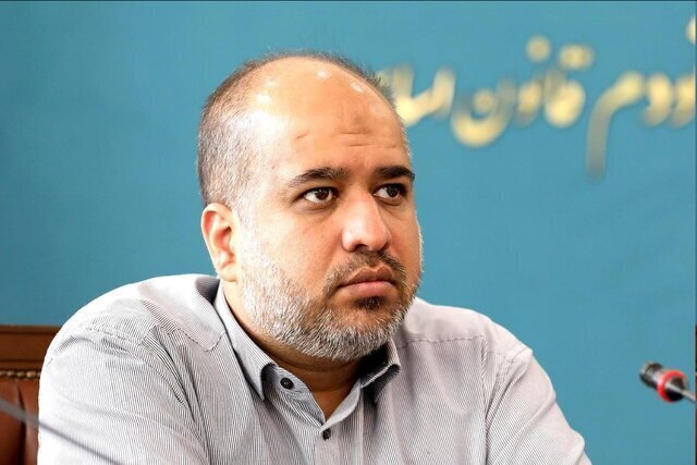 انتقاد خضریان از اظهارات وزیر خارجه در مورد تفاهم بین ایران و آمریکا