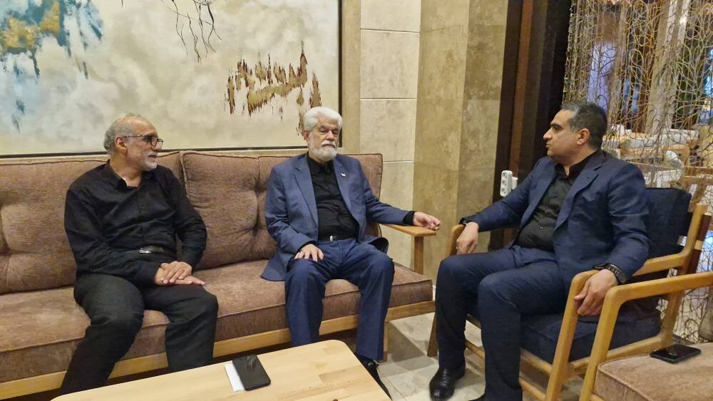 حضور میدانی کمیسیون بهداشت مجلس در مشهد/ حوزه سلامت برای خدمترسانی به زائران در مراسم تشییع پیکر رهبر شهید آمادگی دارد