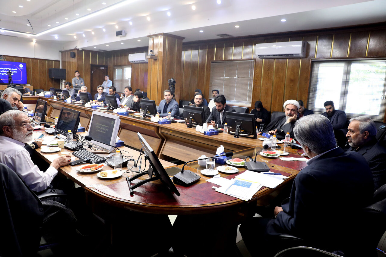 کمک به تصویب طرح تحولی سازمان تامین در مجلس تنها راه نجات آن از وضعیت فعلی است/ آخرین وضعیت طرحهای بیمه رانندگان و کارگران ساختمانی از زبان مدیرعامل سازمان تامین اجتماعی