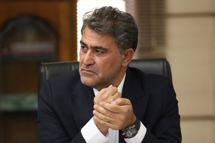 نشست کمیسیون صنایع و معادن مجلس با حضور وزیر صمت