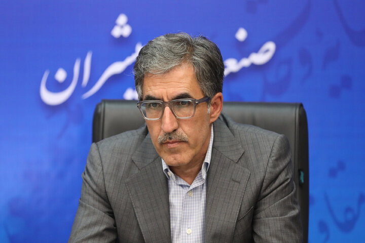 نشست کمیسیون صنایع و معادن مجلس با حضور وزیر صمت