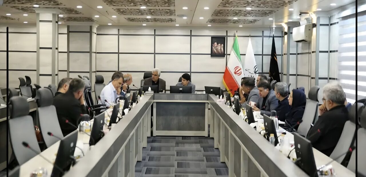 اتخاذ تصمیماتی برای جبران کمبود ۴۰ میلیون لیتر سوخت کشاورزان اتخاذ تصمیماتی برای جبران کمبود ۴۰ میلیون لیتر سوخت کشاورزان