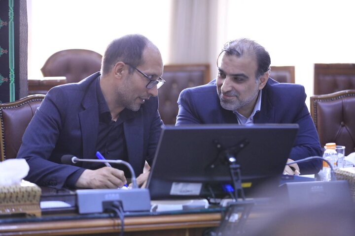 نشست کمیسیون قضایی و حقوقی مجلس با رئیس سازمان ثبت اسناد و املاک کشور