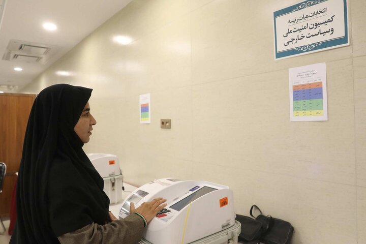 برگزاری انتخابات هیات رئیسه کمیسیون‌های تخصصی مجلس