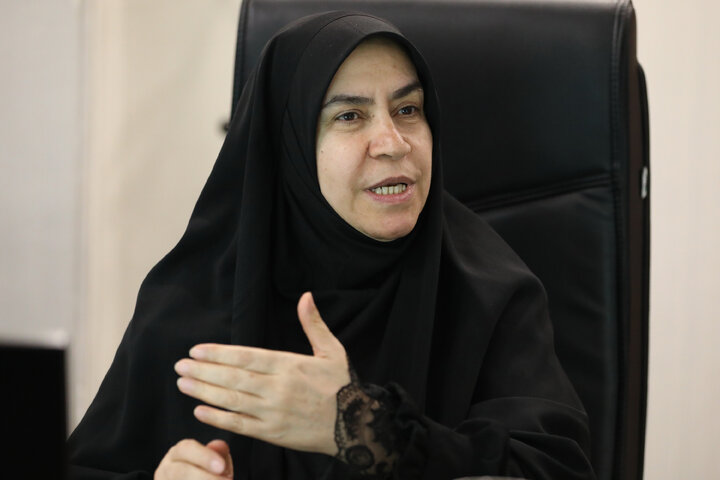 نشست مشترک کمیسیون اقتصادی مجلس با وزیر امور اقتصادی