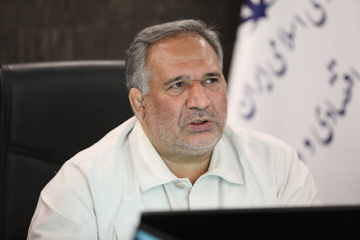نشست مشترک کمیسیون اقتصادی مجلس با وزیر امور اقتصادی
