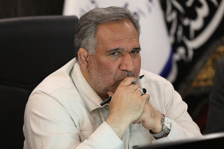 نشست مشترک کمیسیون اقتصادی مجلس با وزیر امور اقتصادی