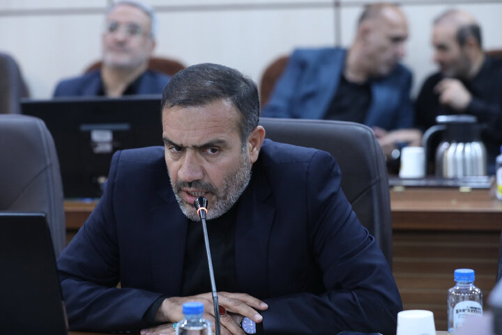 نشست مشترک اعضای کمیسیون شوراها با وزیر نیرو