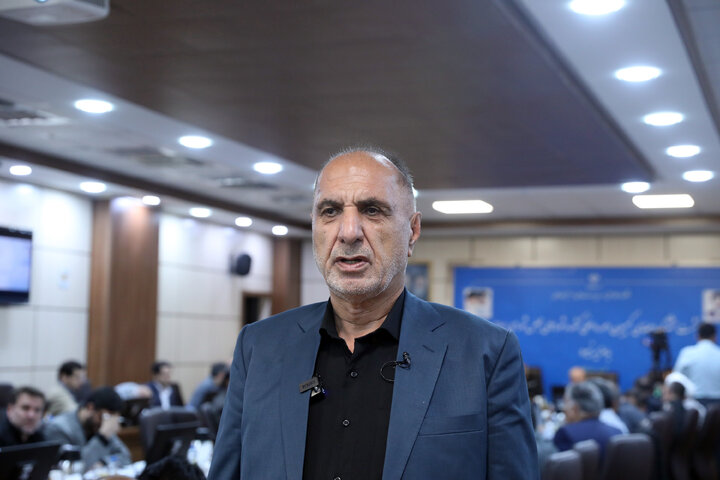 نشست مشترک اعضای کمیسیون شوراها با وزیر نیرو