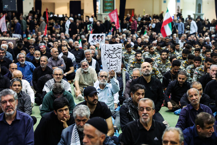 آیین بزرگداشت رهبر شهید انقلاب در مصلی تهران