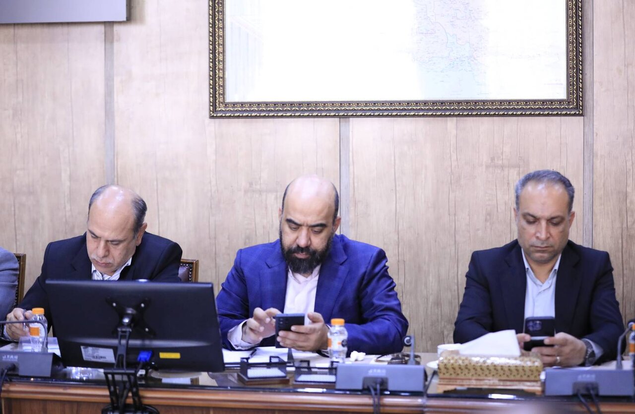 نشست کمیسیون قضایی و حقوقی مجلس با رئیس سازمان ثبت اسناد و املاک کشور